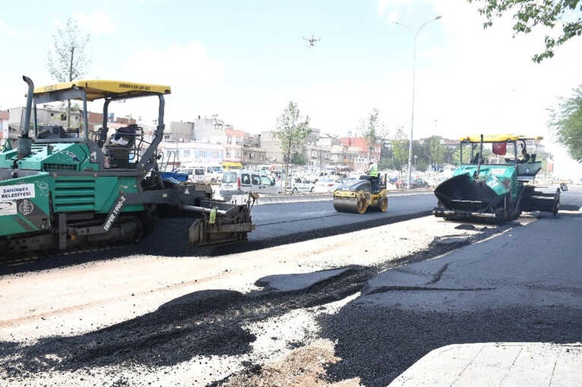 Şahinbey Belediyesi\'nde Asfalt Çalışmaları Sürüyor