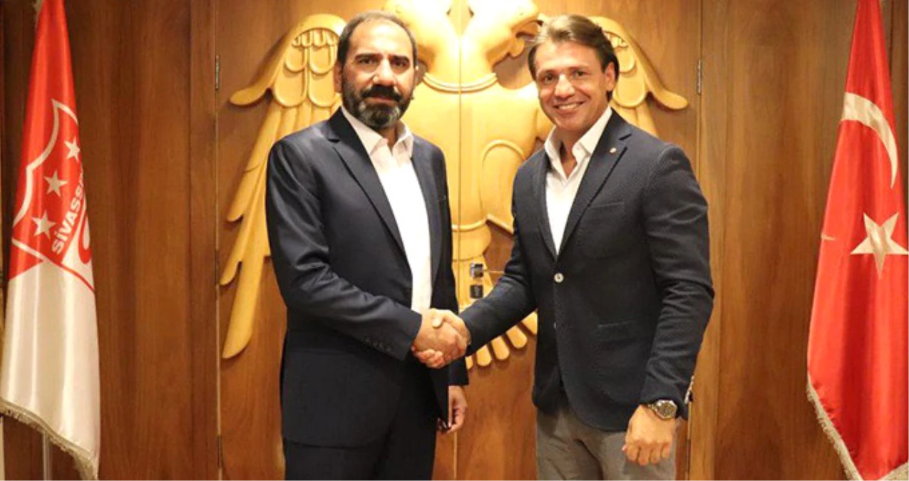 Sivasspor, Tamer Tuna ile 1 Yıllık Sözleşme İmzaladı
