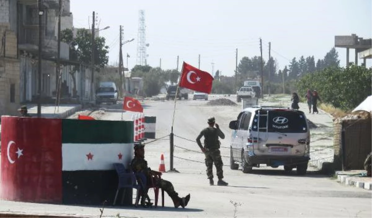 TSK Birlikleri Menbiç Sınırında Devriyede, Cerablus\'ta Bombalı Saldırı Alarmı