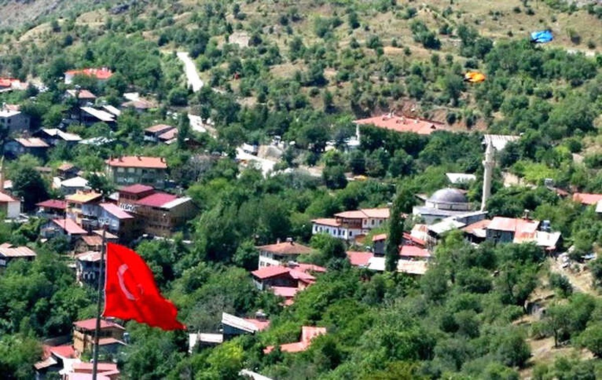 Yarasa Uçuşu\' Nefes Kesti