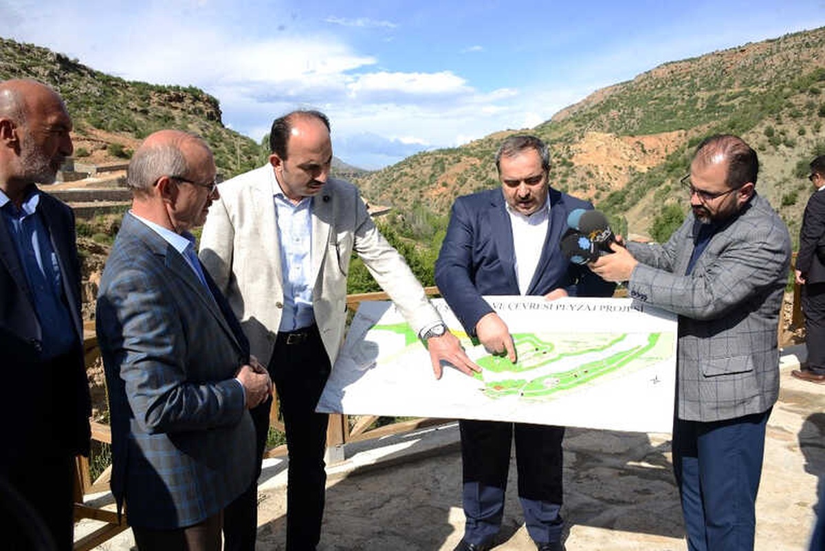 Yerköprü Şelalesinde Çevre Düzenlemesi Sürüyor