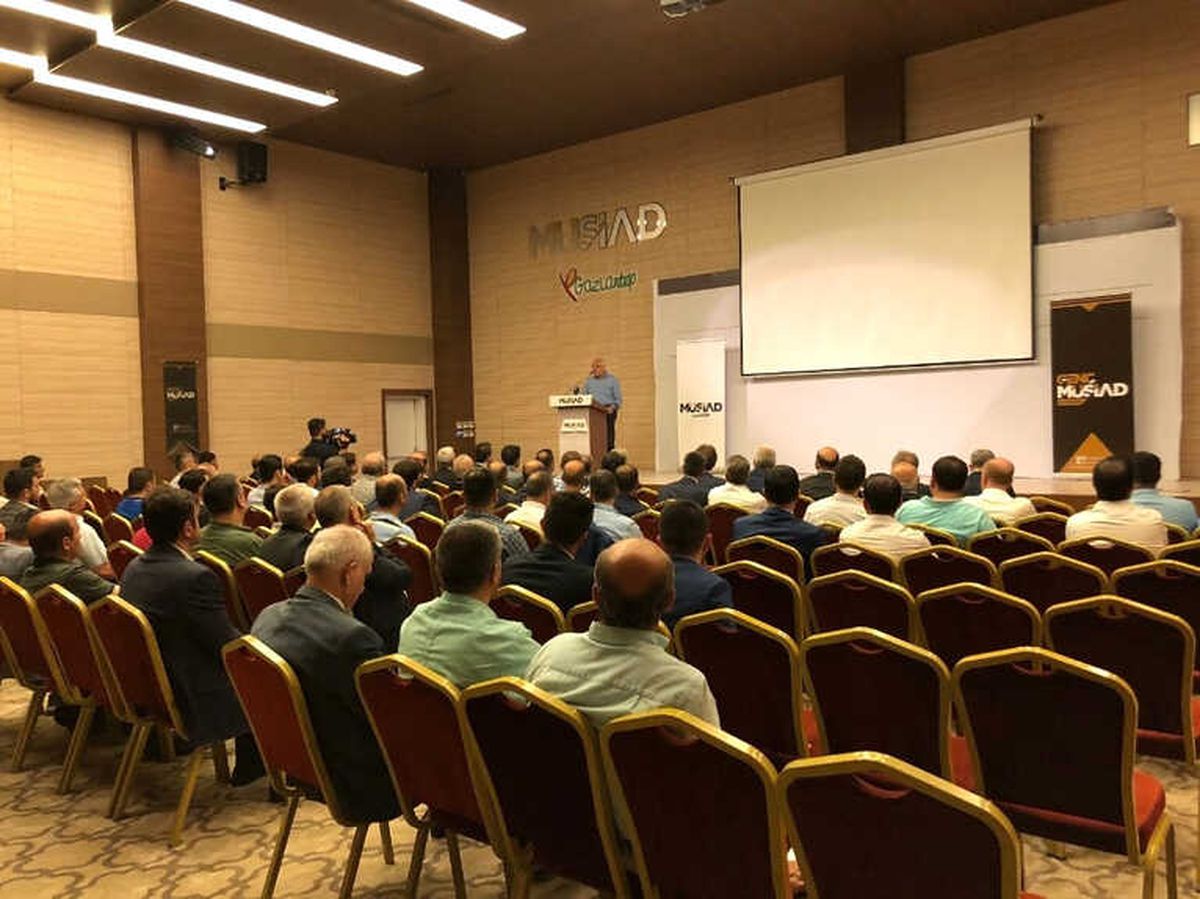 AK Parti\'ye Güneydoğu\'daki İşadamlarından Destekler Sürüyor