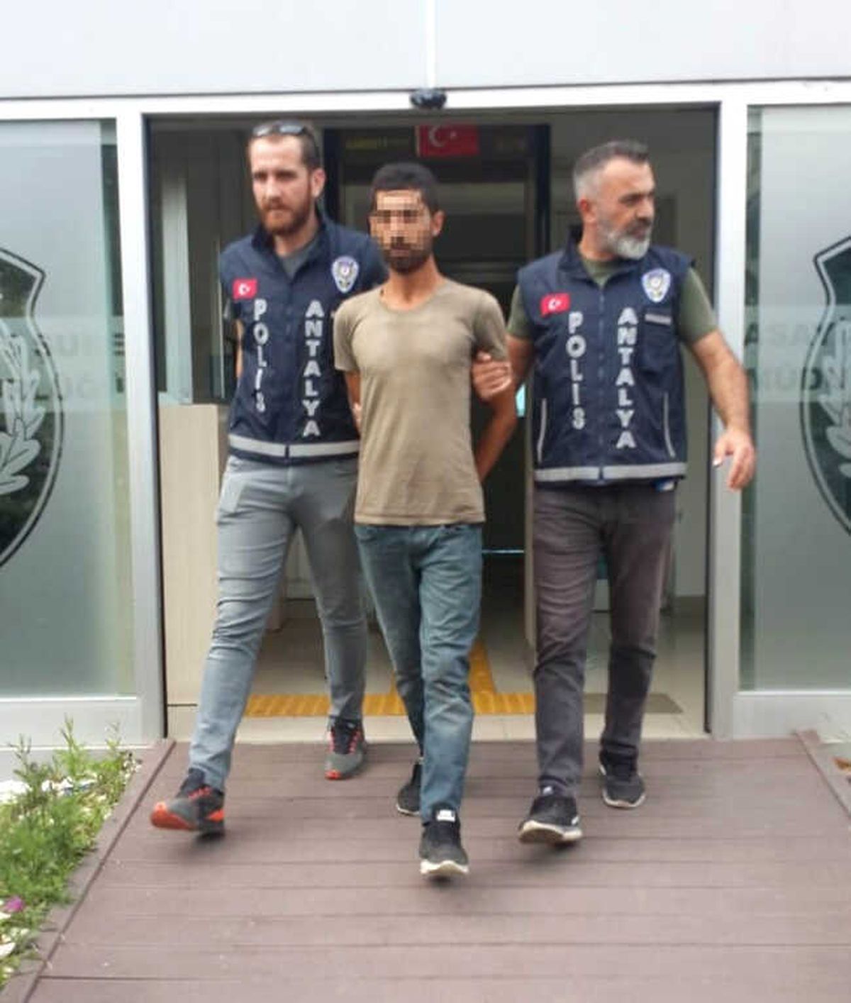 Antalya\'da Hırsızlık Operasyonu: 1 Gözaltı
