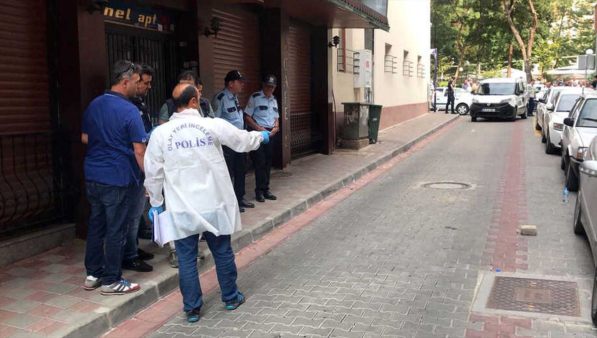 Aydın\'da "Yan Bakma" Kavgası: 2 Yaralı