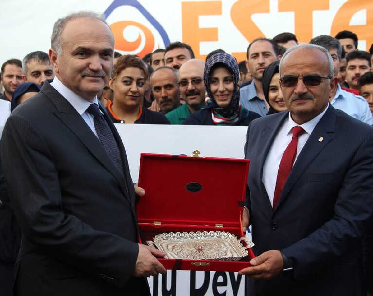Bakan Özlü: "Tarım Arazilerini Osb Yapmayacağız"