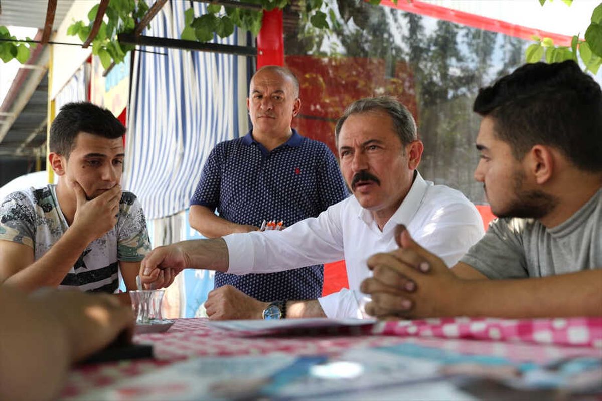 Biz Gençlerimize Güveniyoruz"