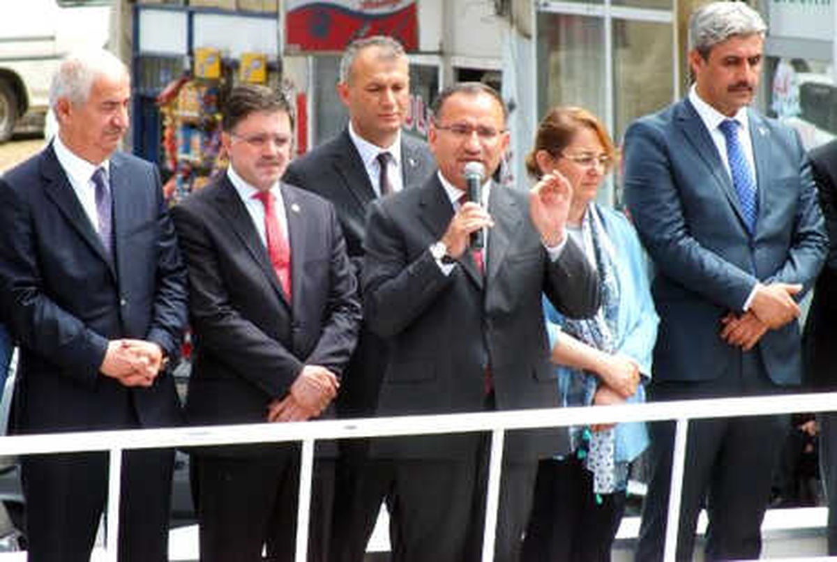 Bozdağ: Büyükelçiler Oy Verseydi, İnce Cumhurbaşkanı Olurdu