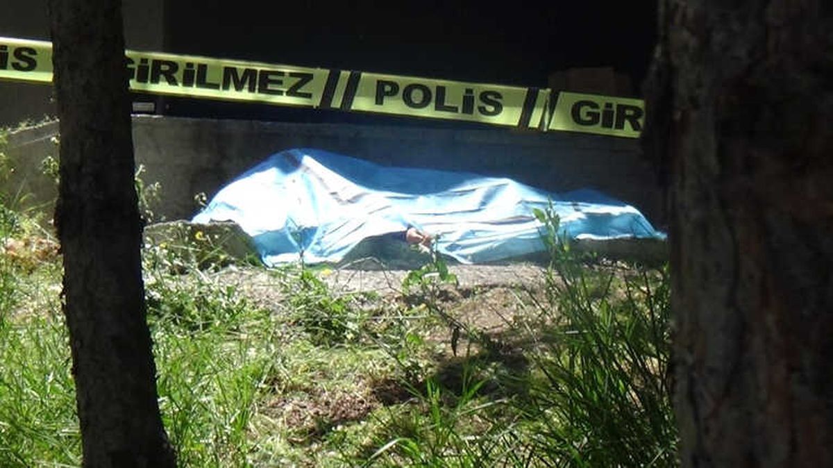 Çakmak Gazı Çeken Şahıs Ölü Bulundu