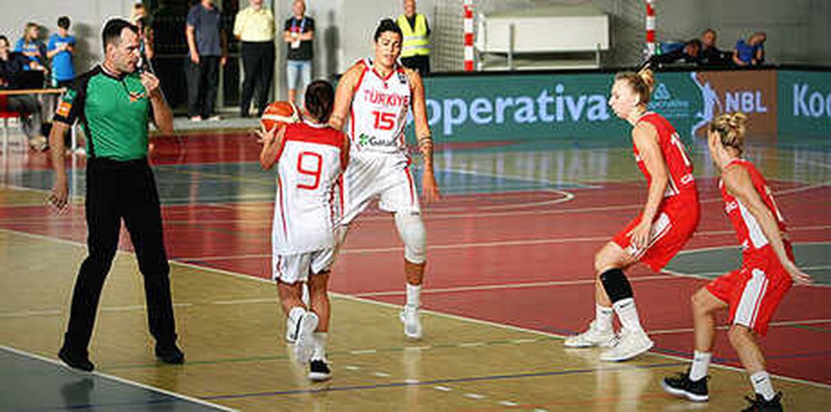 Çekya - Türkiye: 76-60