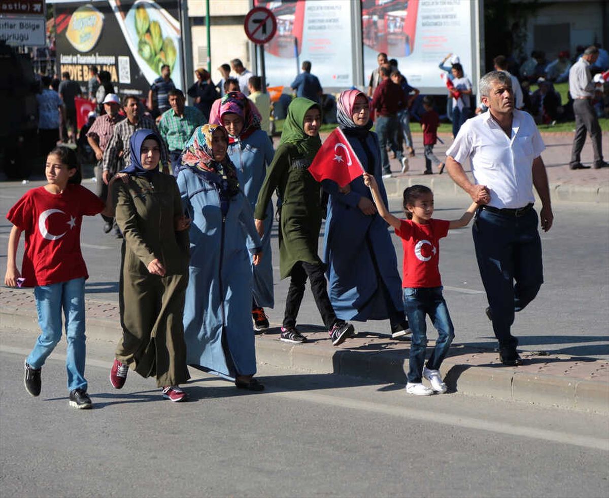 Cumhurbaşkanı Erdoğan: "Uluslararası Bir Fuar Merkeziyle Gaziantep\'in Bölgesel ve Küresel Üretim...