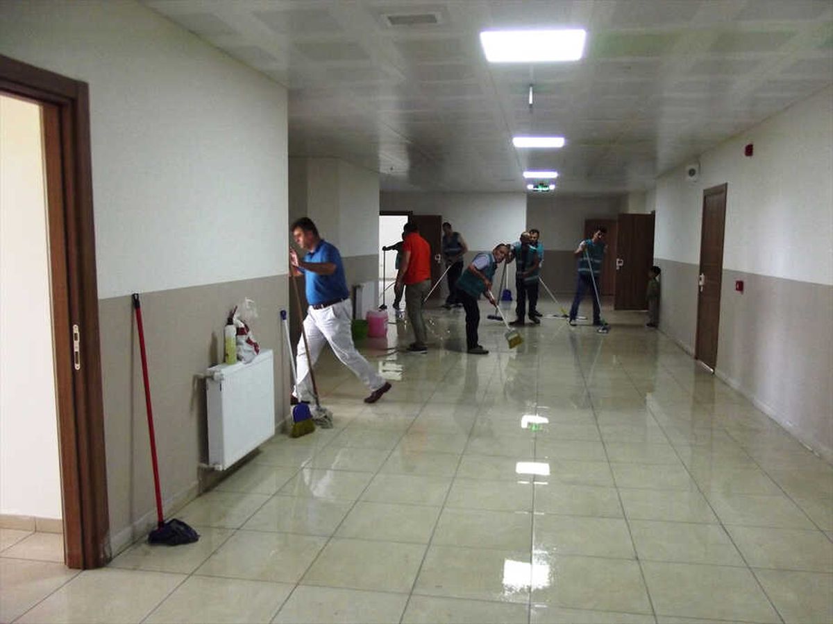 Denetimli Serbestlik Hükümlüleri Eğitim Kurumunu Temizledi