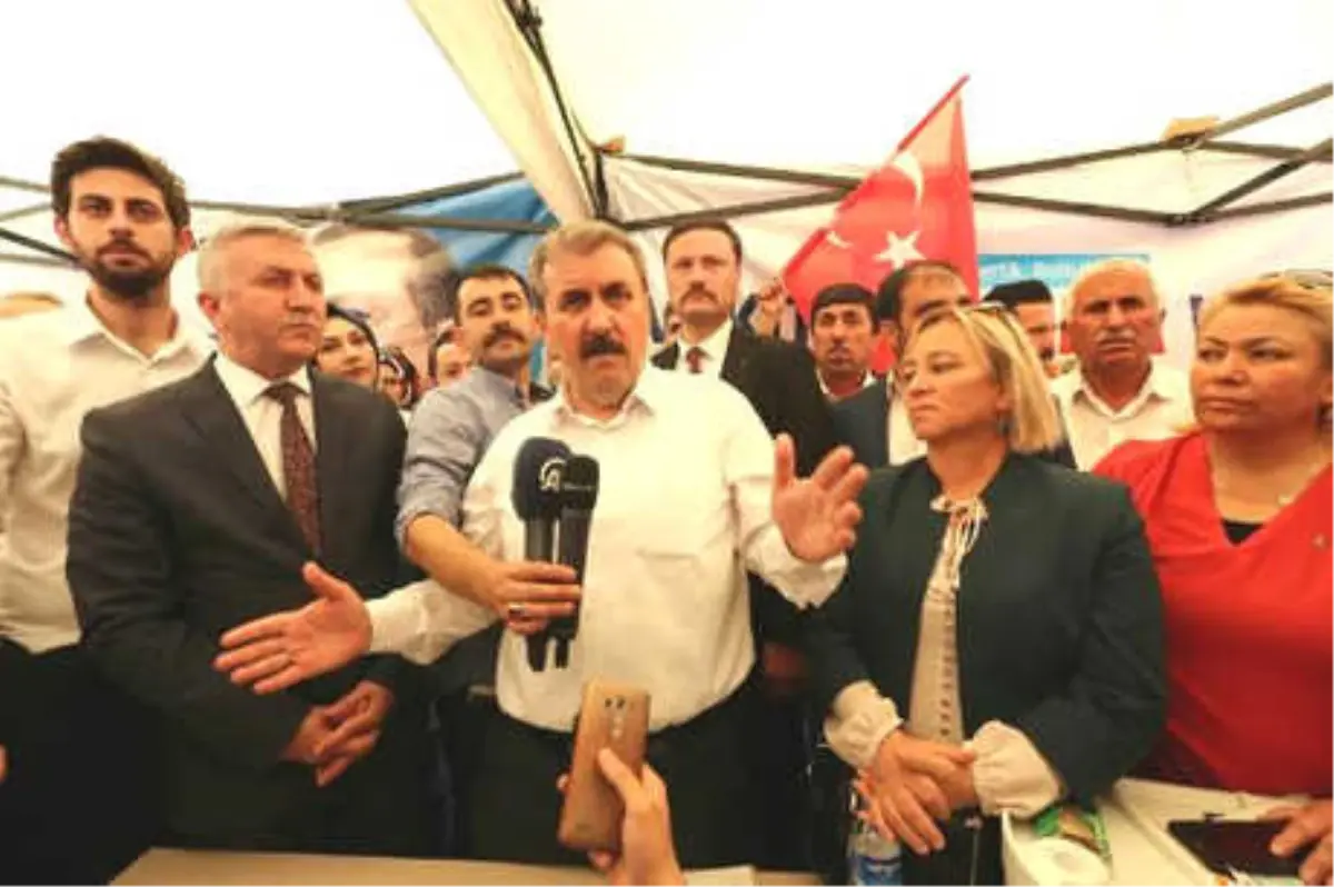 Destici: Türk Hukuk Sistemi Demirtaş\'ı Yargılamayıp, Madalya mı Takacaktı?