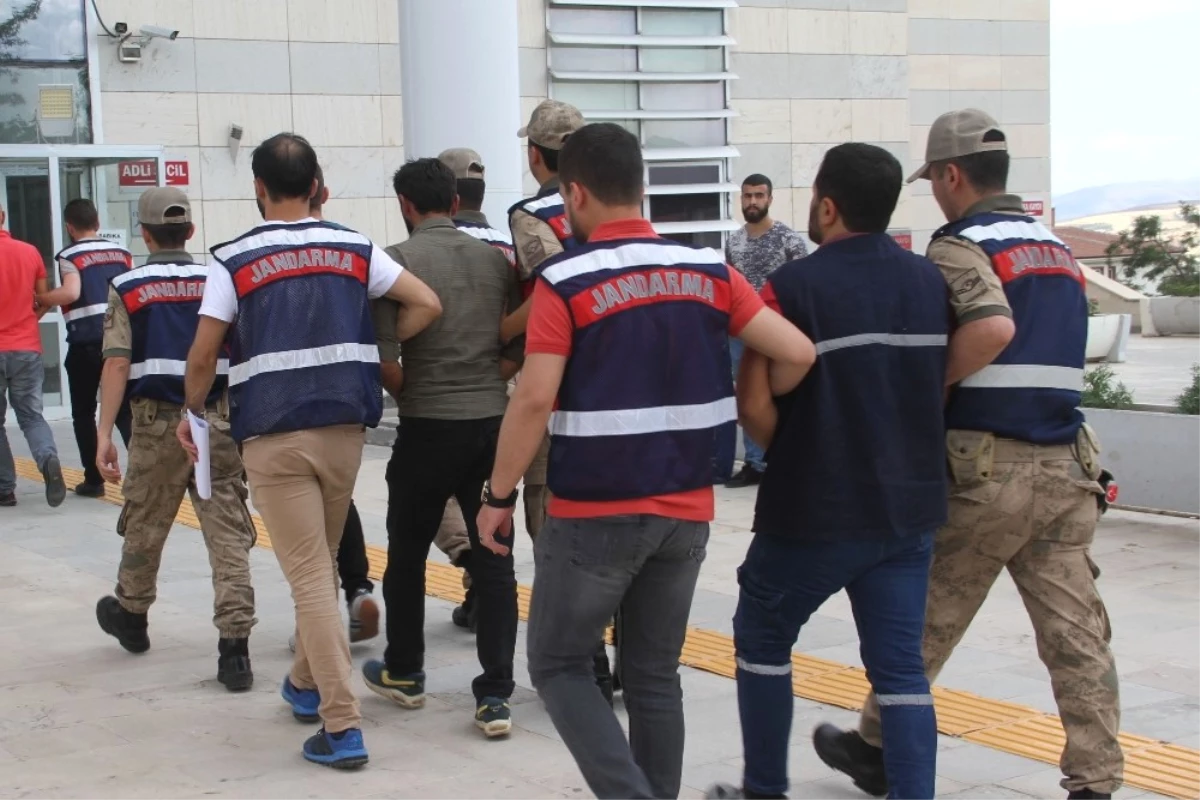Elazığ\'da Pkk/kck Operasyonu: 2 Tutuklama