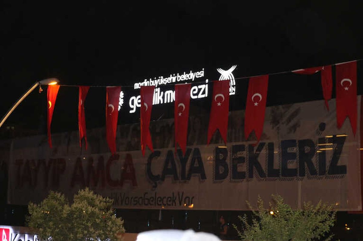 Erdoğan Pankartlı Davete Kayıtsız Kalmadı