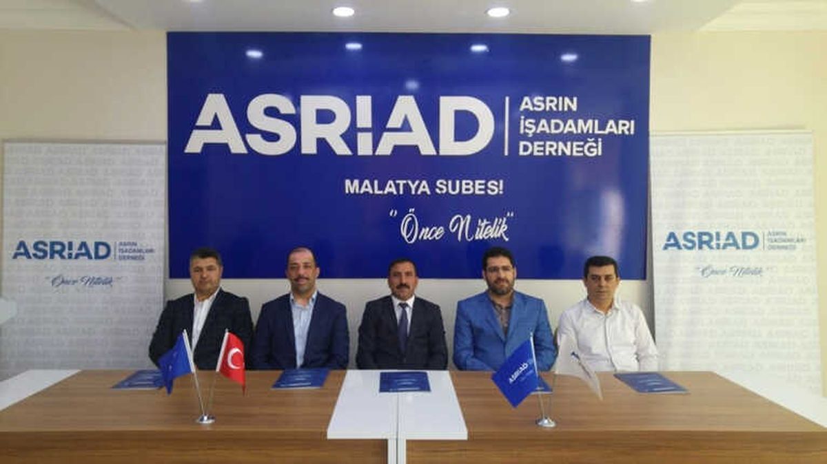 İşadamlarından İstikrar İçin \'Devam\' Kararı