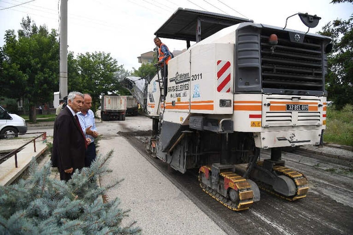 Isparta Belediyesi\'nden 2 Mahallede Eş Zamanlı Alt ve Üst Yapı Çalışması