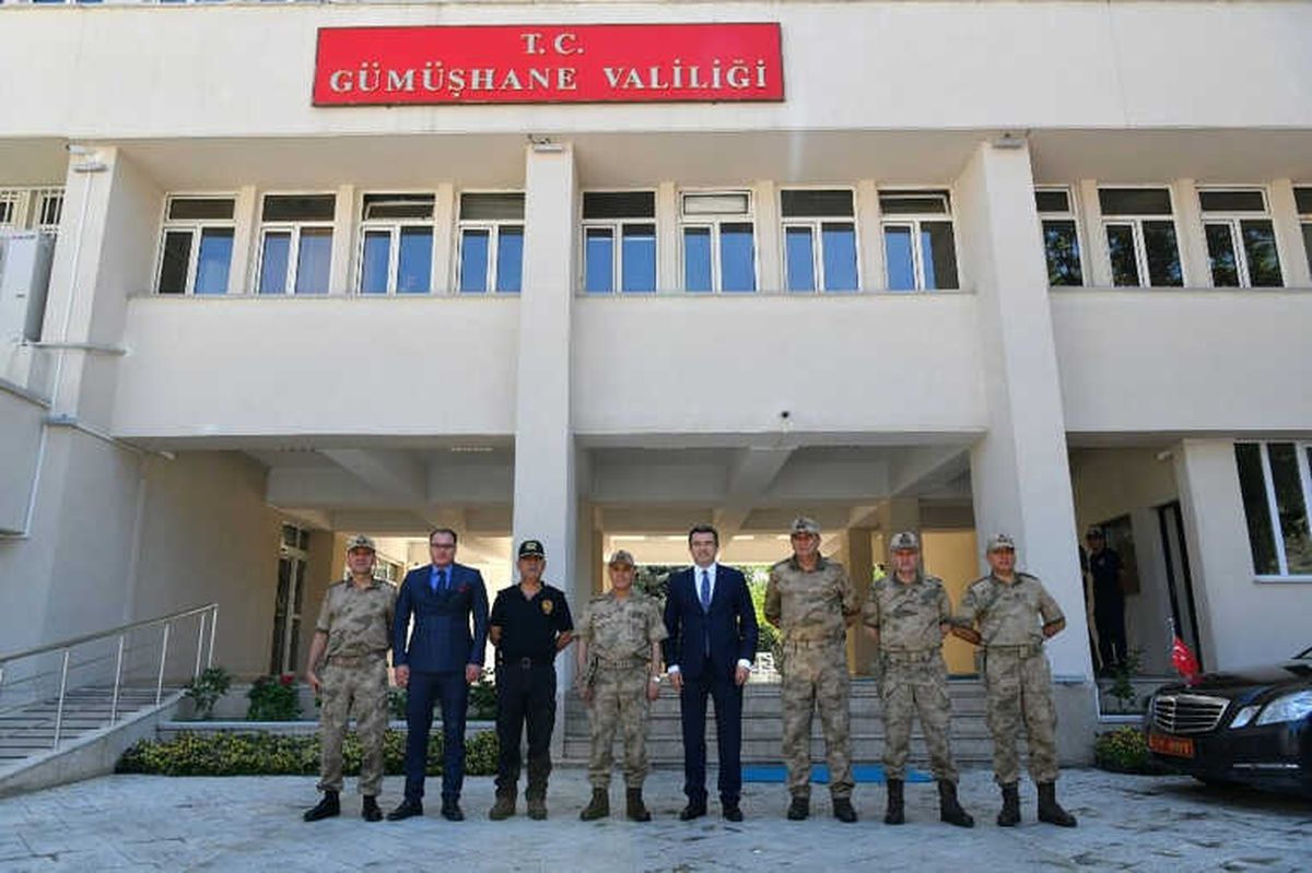 Jandarma Genel Komutanı Orgeneral Çetin Gümüşhane\'de