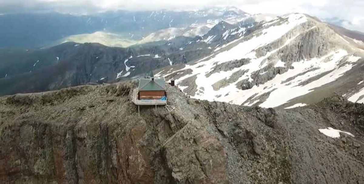 Karadeniz\'de Bundan Daha Yüksekte Bir Mescid Bulunmuyor