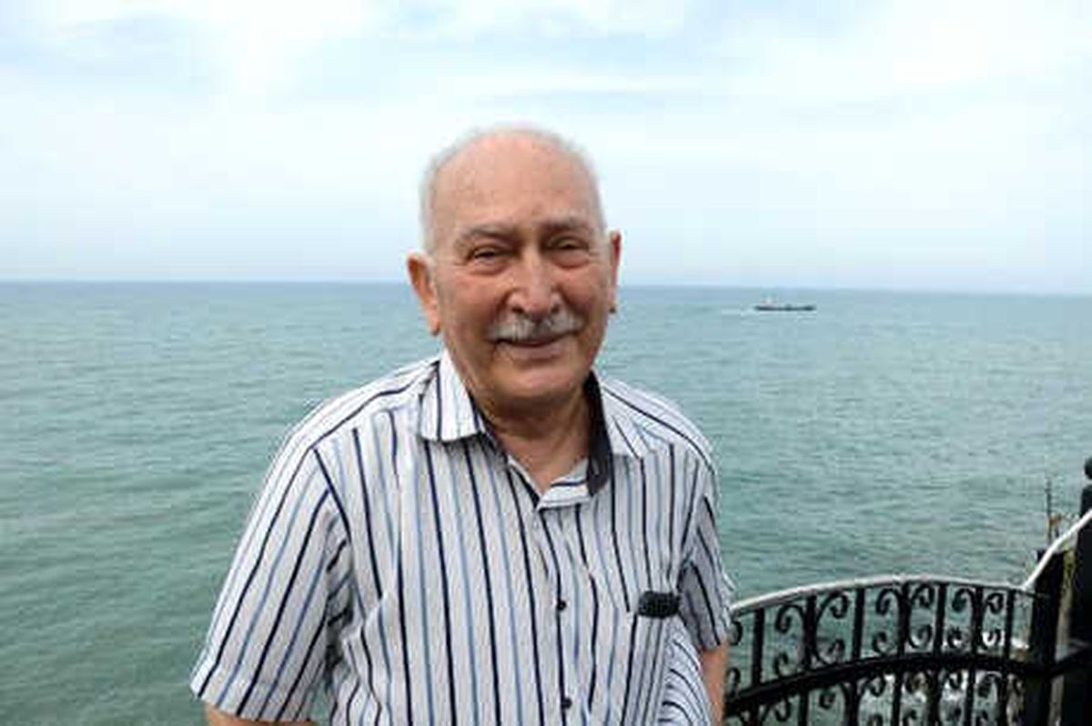 Karadeniz\'de Dalgalardan Elektrik Üretilecek