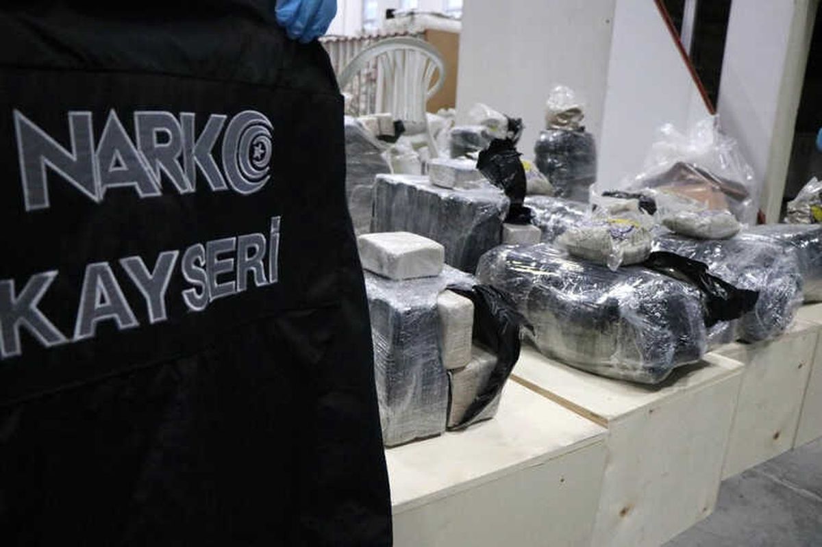 Kayseri\'de 235 Kilogram Eroin Ele Geçirildi