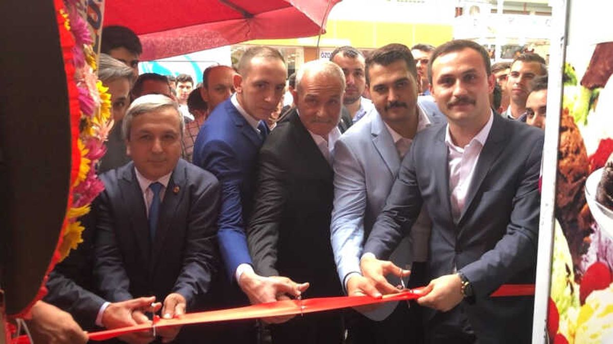 Menemen ve Urla\'da Ülkü Ateşi Yandı