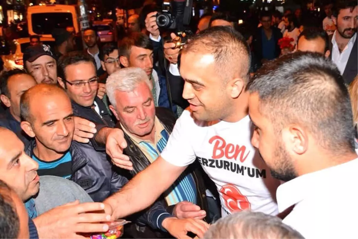 MHP\'li Adem Yurdigül Gönüllerde Taht Kuruyor, Ezberleri Bozuyor