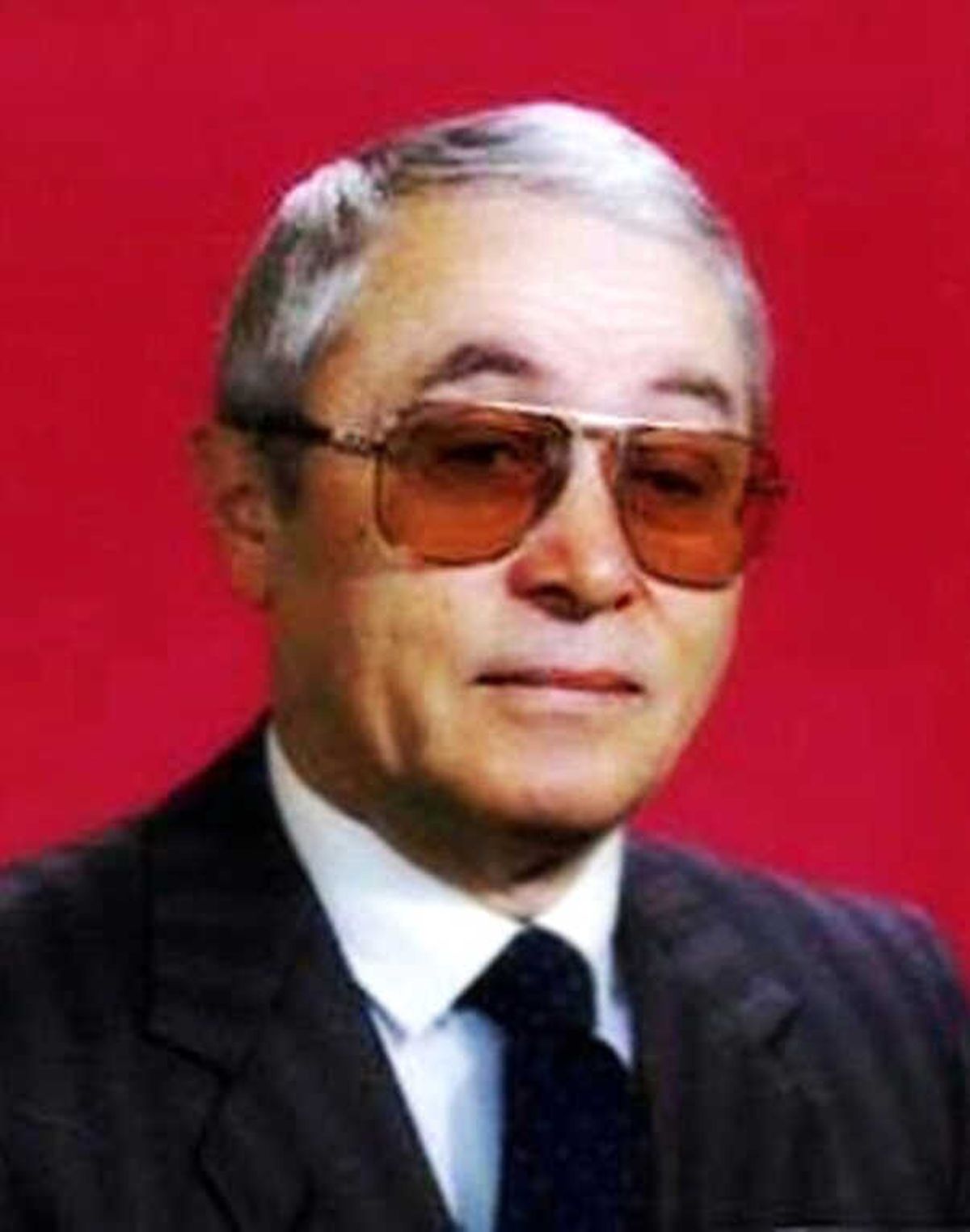 Kozmetik Devinde Miras Gerilimi Devam Ediyor