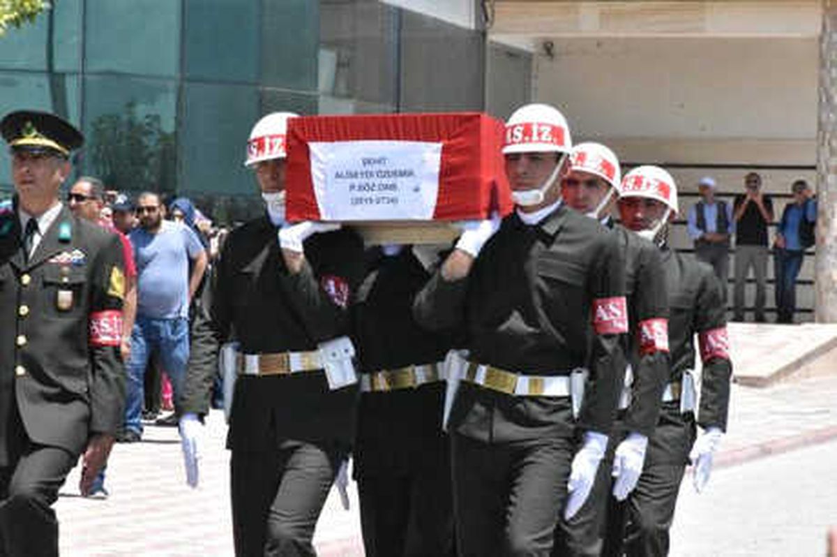 Şehit Sözleşmeli Piyade Onbaşı, Malatya\'da Gözyaşlarıyla Uğurlandı