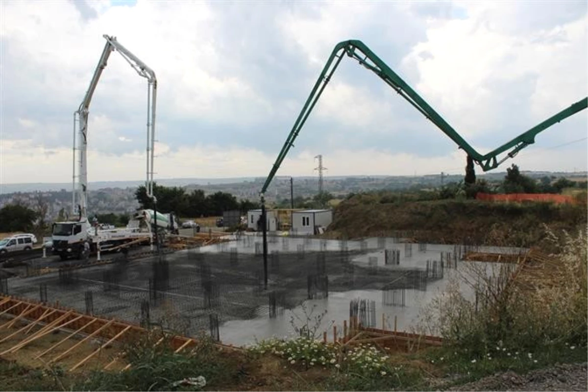 Tekirdağ\'ın En Büyük Camisi Bir Hayırsever Tarafından Yaptırılıyor