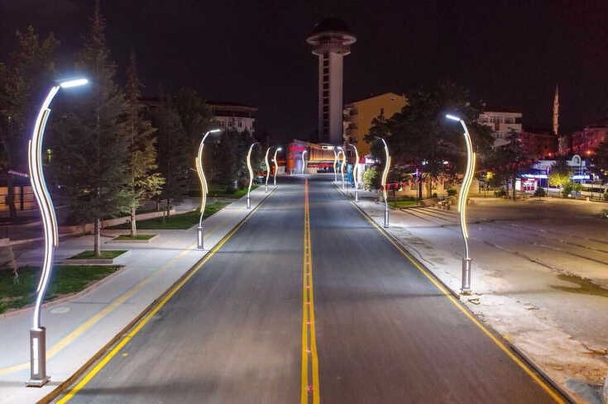 Turhal\'a Modern Aydınlatma Sistemleri