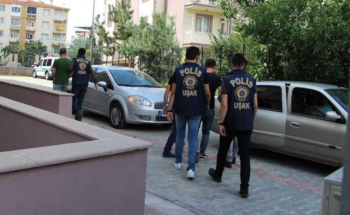 Uşak 2 Torbacı Tutuklandı