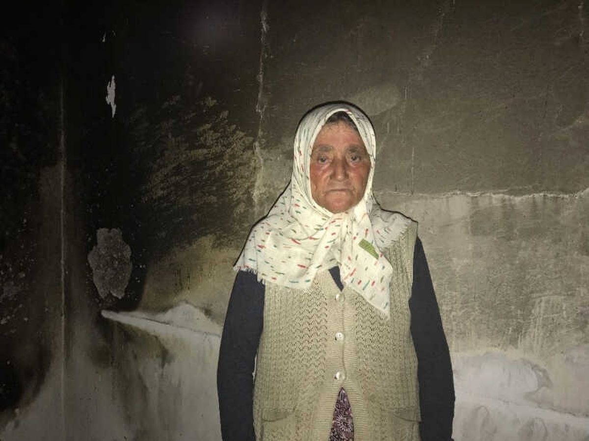 Yalnız Yaşayan Kadının Evine Yıldırım Düştü