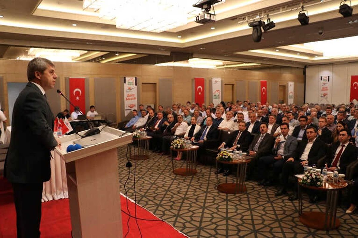 7 Sene Terörle Mücadele Eden Vali: "Katille, Namussuzla Barış Olmaz"