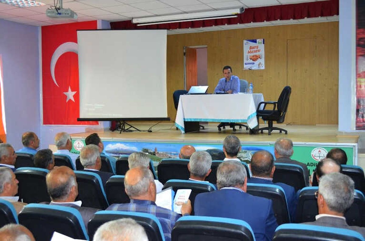 Adilcevaz\'da \'İmar Barışı\' Konulu Bilgilendirme Toplantısı