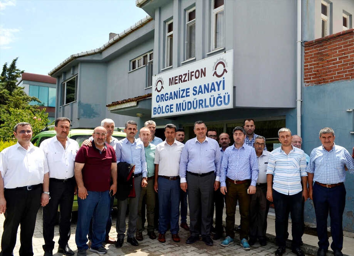 AK Parti Milletvekili Adayı Çilez\'in Osb Ziyareti