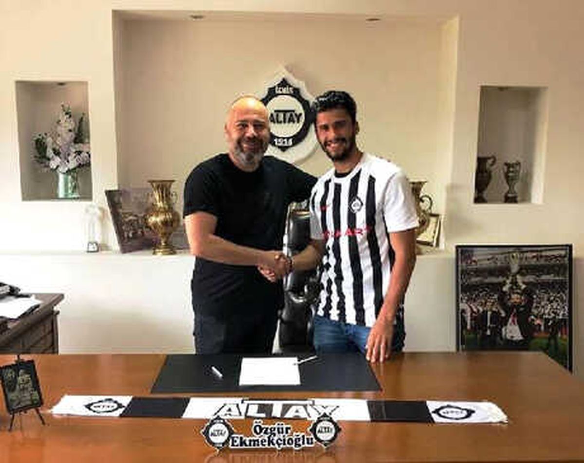 Altay\'da İmza Şov