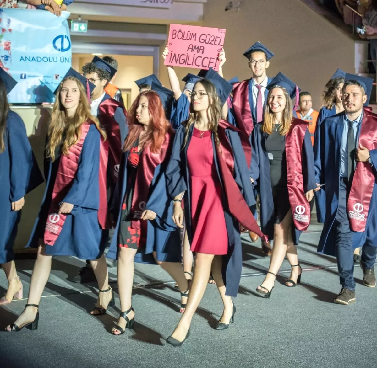 Anadolu Üniversitesi, Mezuniyet Törenlerinin Kapanışını Eğitim Fakültesi ile Yaptı