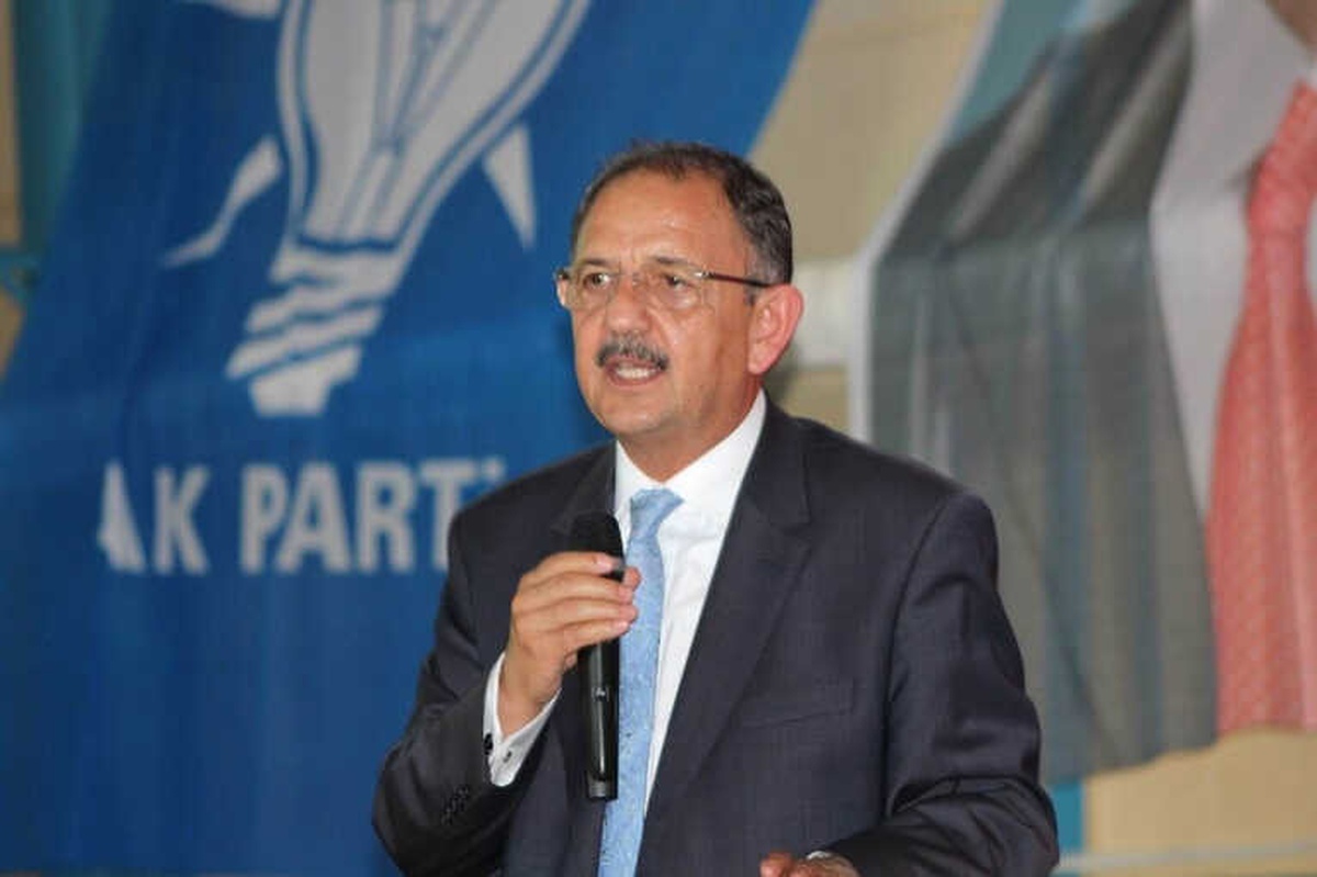 Bakan Özhaseki: "Bizim Söyleyecek Çok Sözümüz Var"