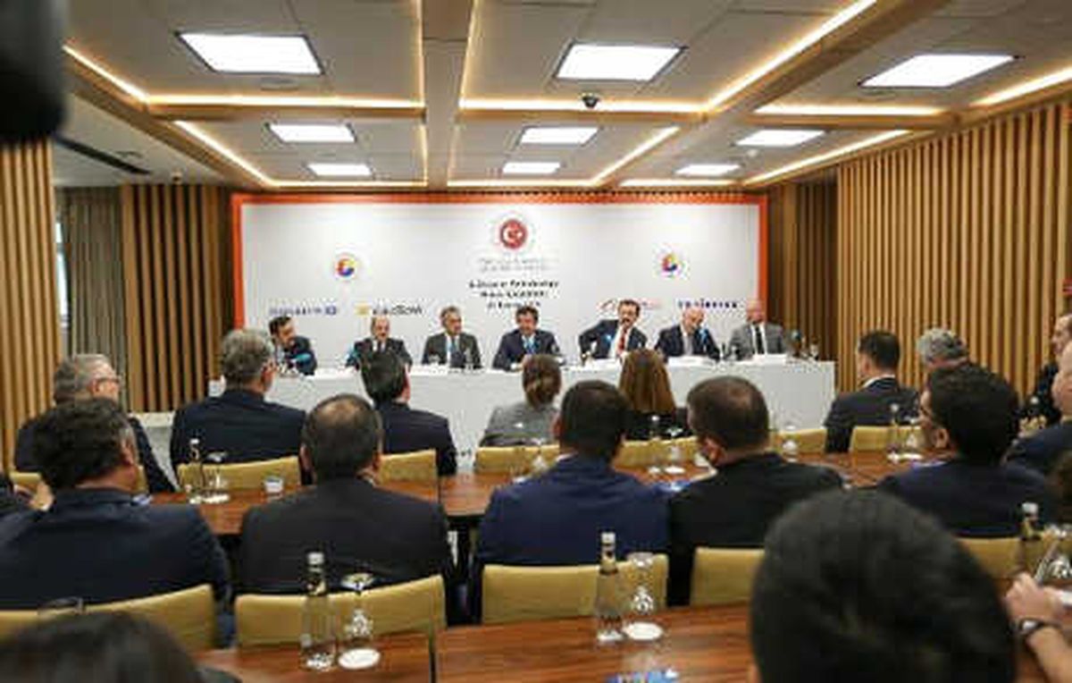 Bakan Zeybekci\'den Patates İthalatı Açıklaması