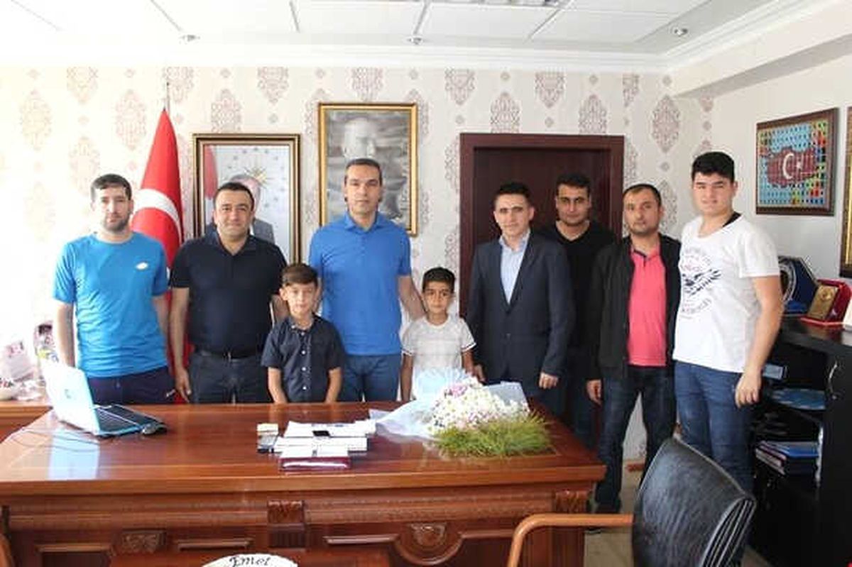 Başarılı Sporcular Ödüllendirildi