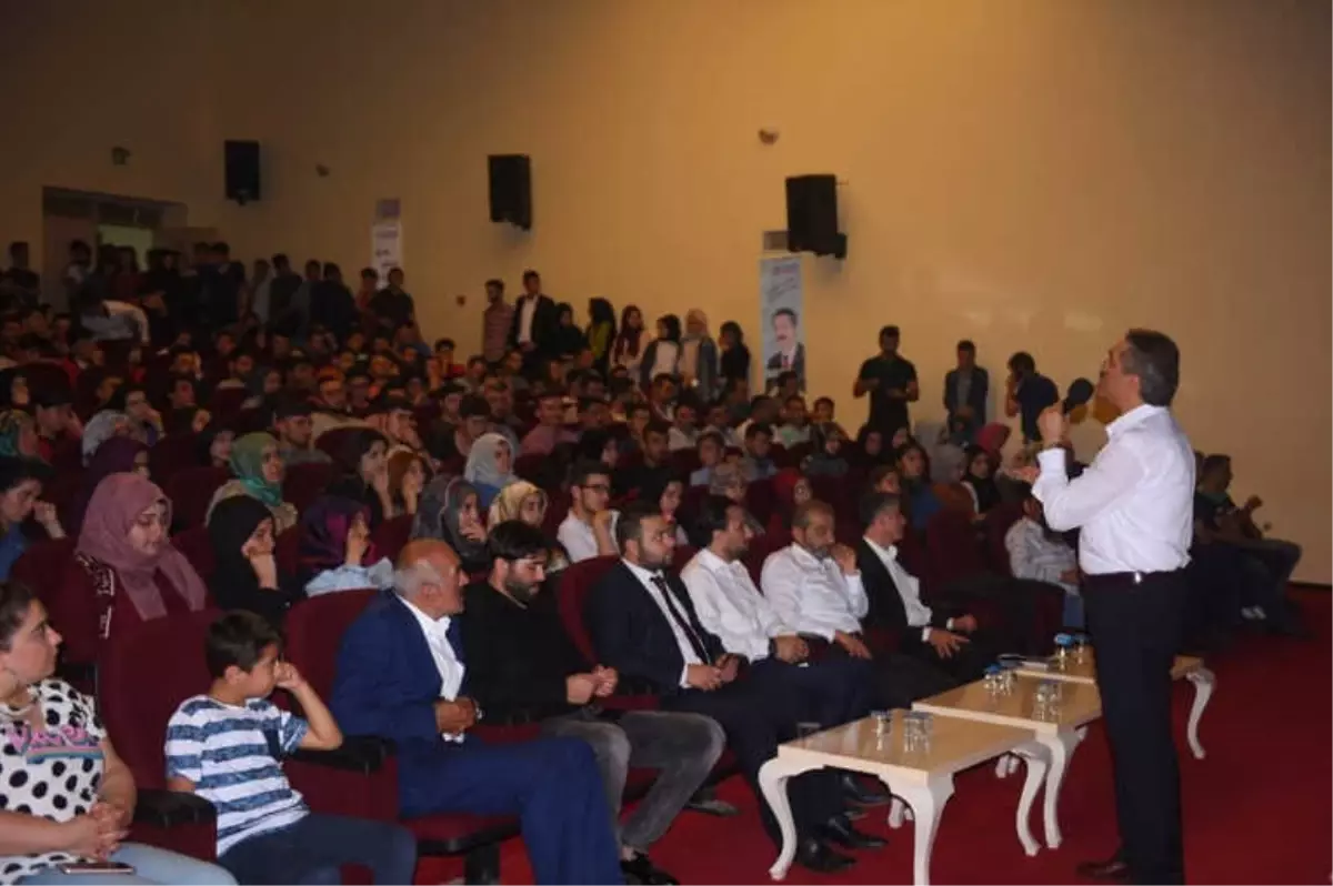 Başkan Bekler, Gençlerle Bir Araya Geldi