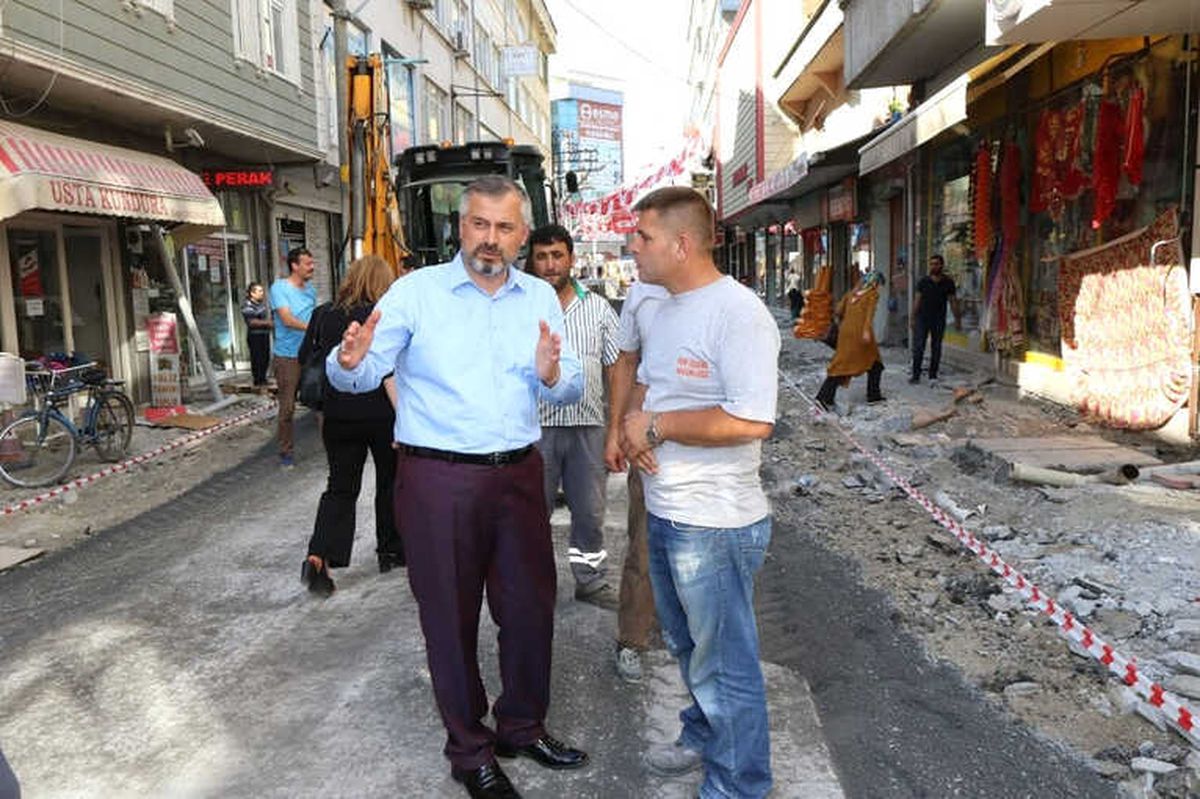 Başkan Kılıç: "Kaldırım ve Asfaltta Sorunları En Aza İndireceğiz"