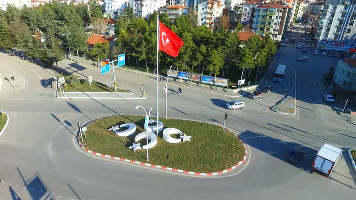 Beyşehir\'de Ay Yıldızlı Kavşaklar Dönemi