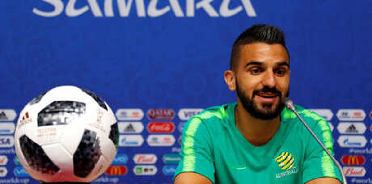 Bursasporlu Aziz Behich Yıldızını Rusya\'da Parlatıyor