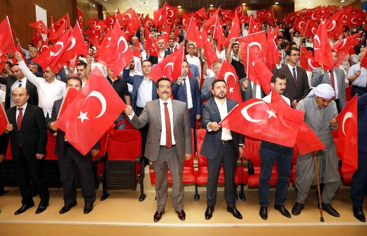 Diyarbakır\'da 15 Temmuz Kahramanları Anıldı
