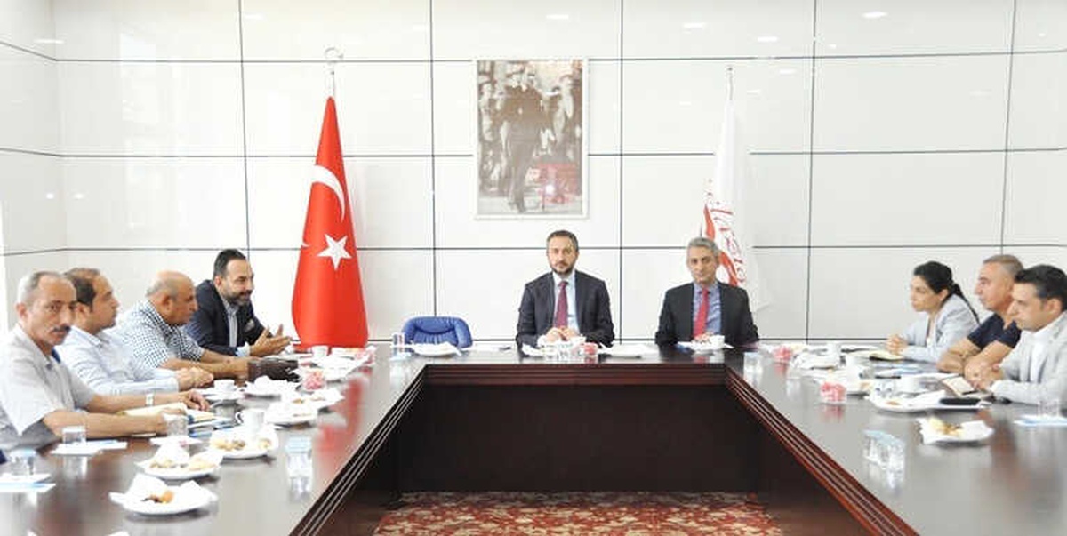 Elazığ\'da Ara Elaman İhtiyacı Masaya Yatırıldı