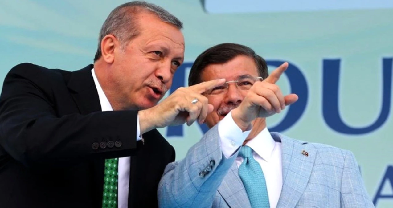 Eski Başbakan Davutoğlu\'nun Başdanışmanı Mahçupyan, AK Parti\'ye Oy Vermeyeceğini Söyledi