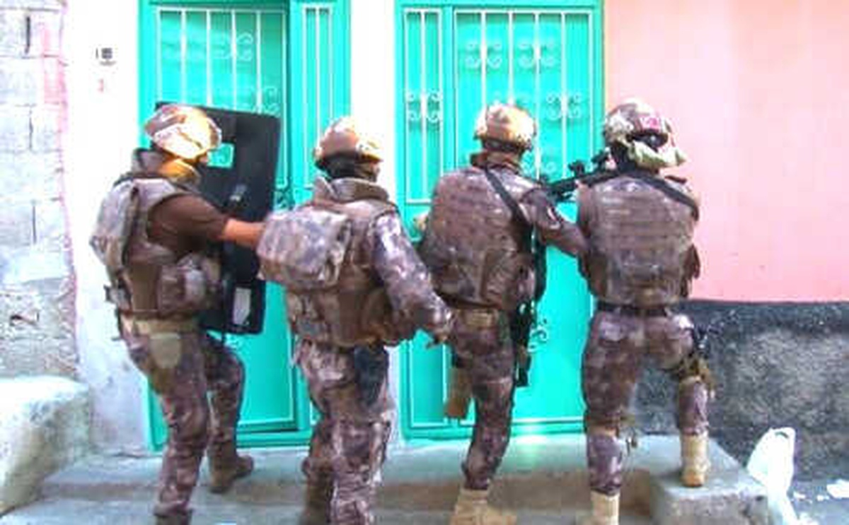 Gaziantep\'te Uyuşturucu Operasyonu: 30 Gözaltı