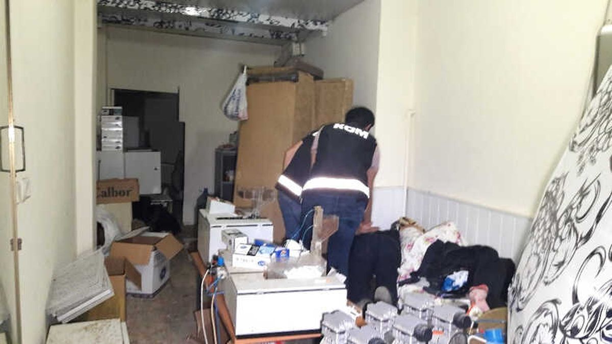 İstanbul\'da Kaçak Sigara Operasyonu