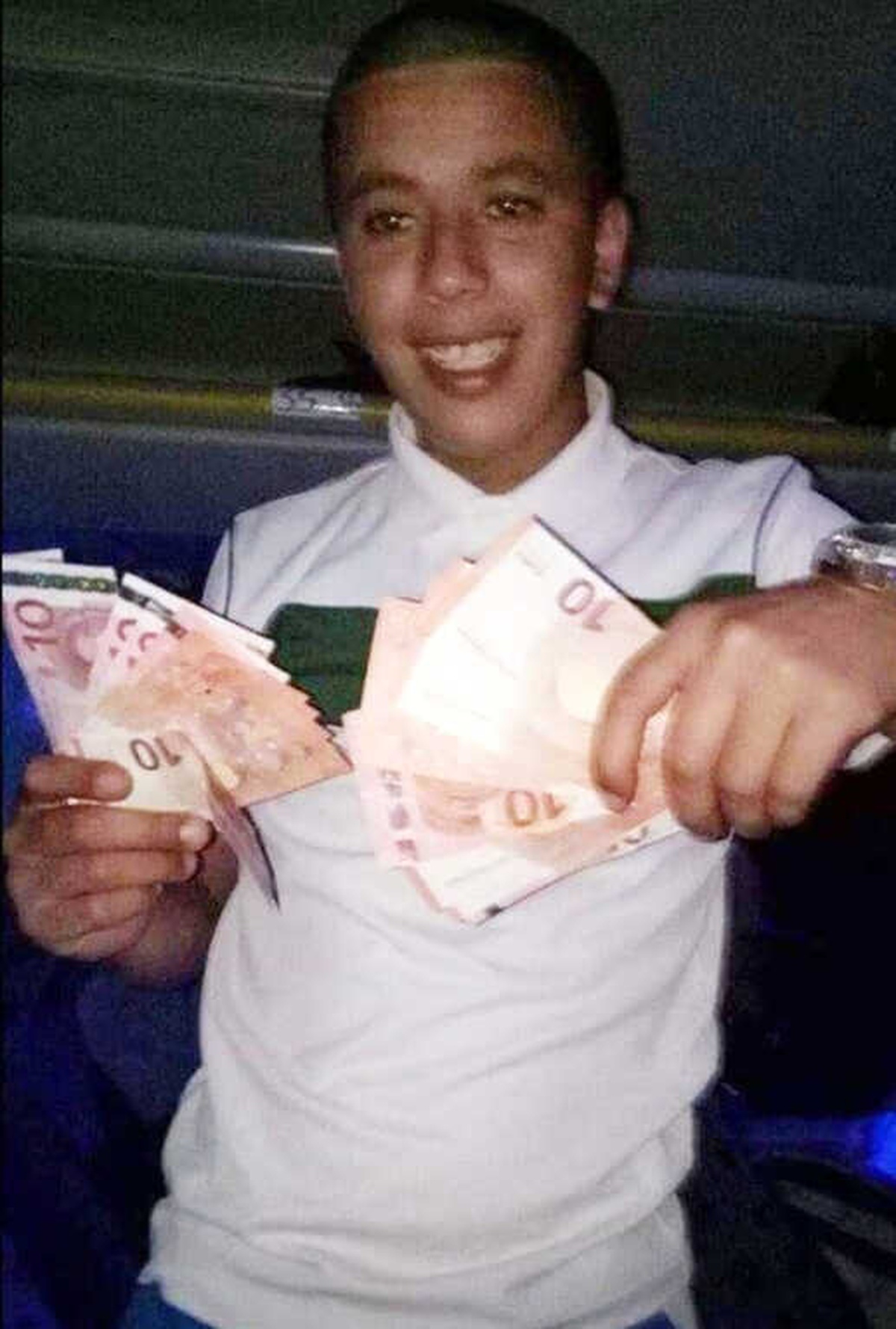 Polis, Hırsızı Sosyal Medya Hesabını Takip Ederek Yakaladı